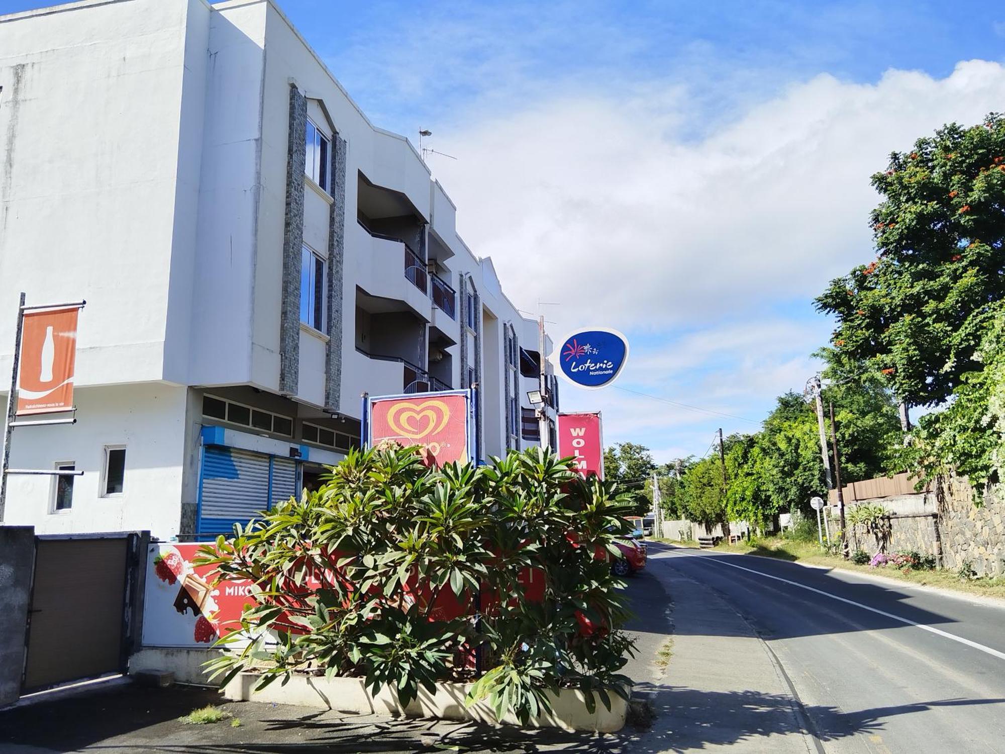 Morsky Vanek Apartment Flic-en-Flacq 外观 照片